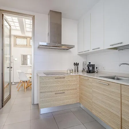 Elisabetta, Luxury With Heated Pool Ocean View In Adeje, Tenerife Villa *