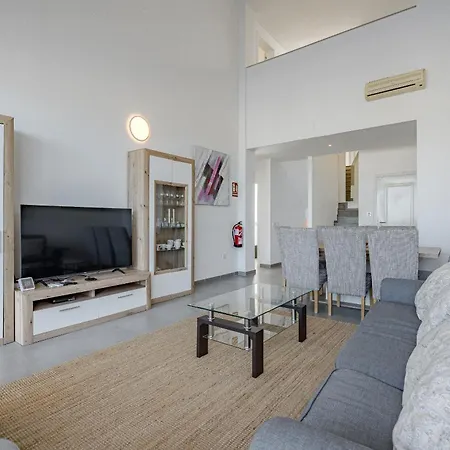 Elisabetta, Luxury With Heated Pool Ocean View In Adeje, Tenerife Villa