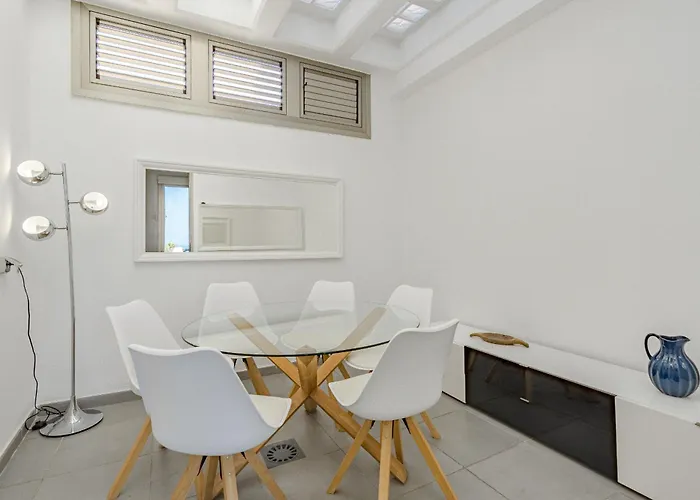 Elisabetta, Luxury With Heated Pool Ocean View In Adeje, Tenerife Адехе