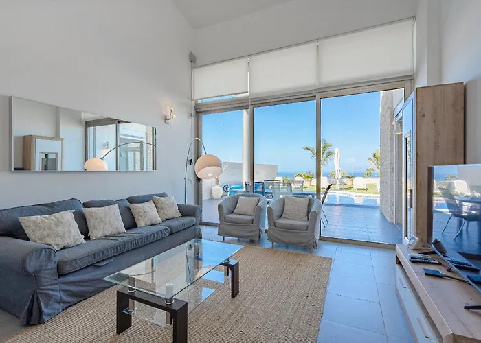 Elisabetta, Luxury With Heated Pool Ocean View In Adeje, Tenerife Вилла *