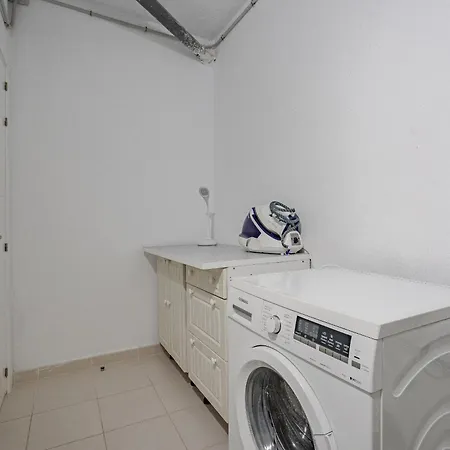 Villa Elisabetta, Luxury With Heated Pool Ocean View In Adeje, Tenerife