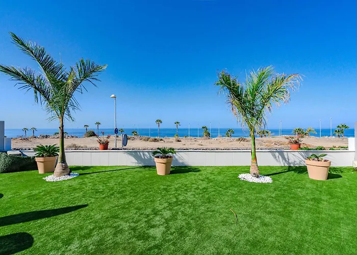 Elisabetta, Luxury With Heated Pool Ocean View In Adeje, Tenerife *