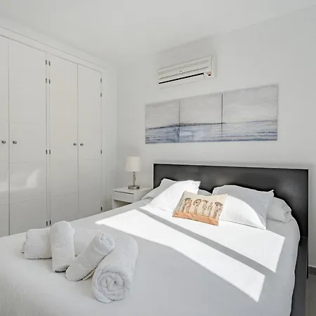 Elisabetta, Luxury With Heated Pool Ocean View In Adeje, Tenerife Адехе