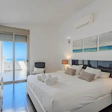 Вилла Elisabetta, Luxury With Heated Pool Ocean View In Adeje, Tenerife