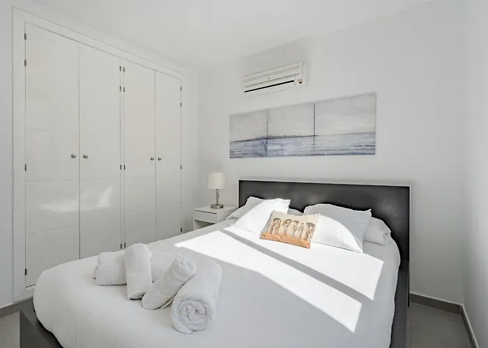 Elisabetta, Luxury With Heated Pool Ocean View In Adeje, Tenerife Адехе