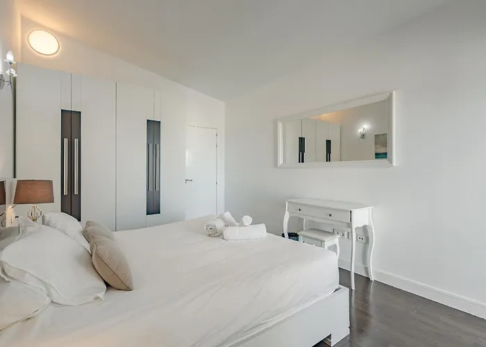 Вілла Elisabetta, Luxury With Heated Pool Ocean View In Adeje, Tenerife *